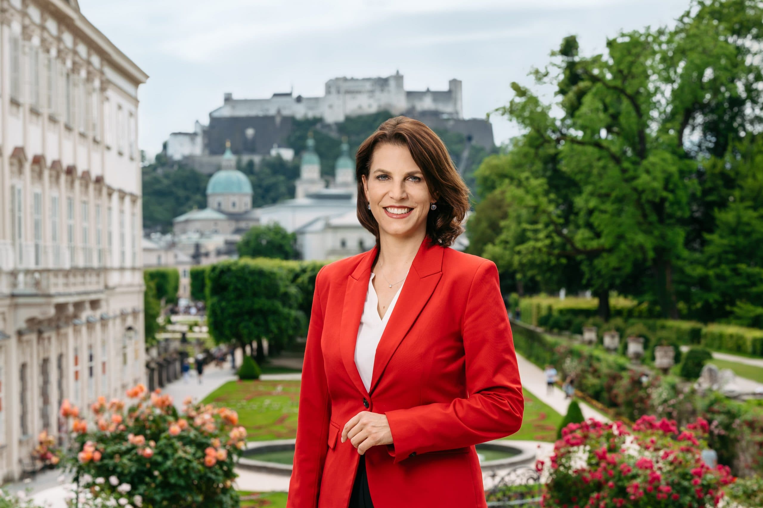 Porträt der Landeshauptfrau